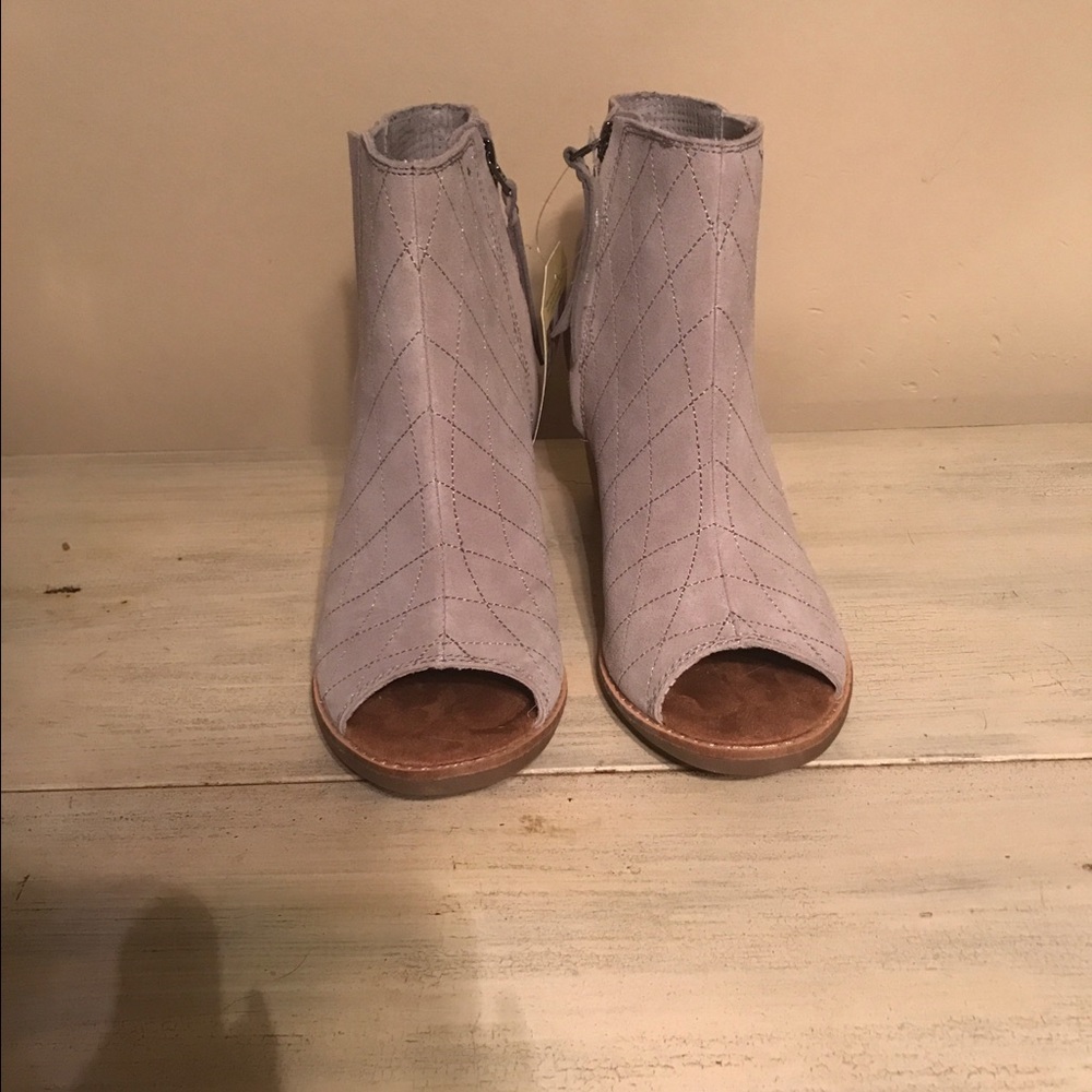 Toms open toe booties