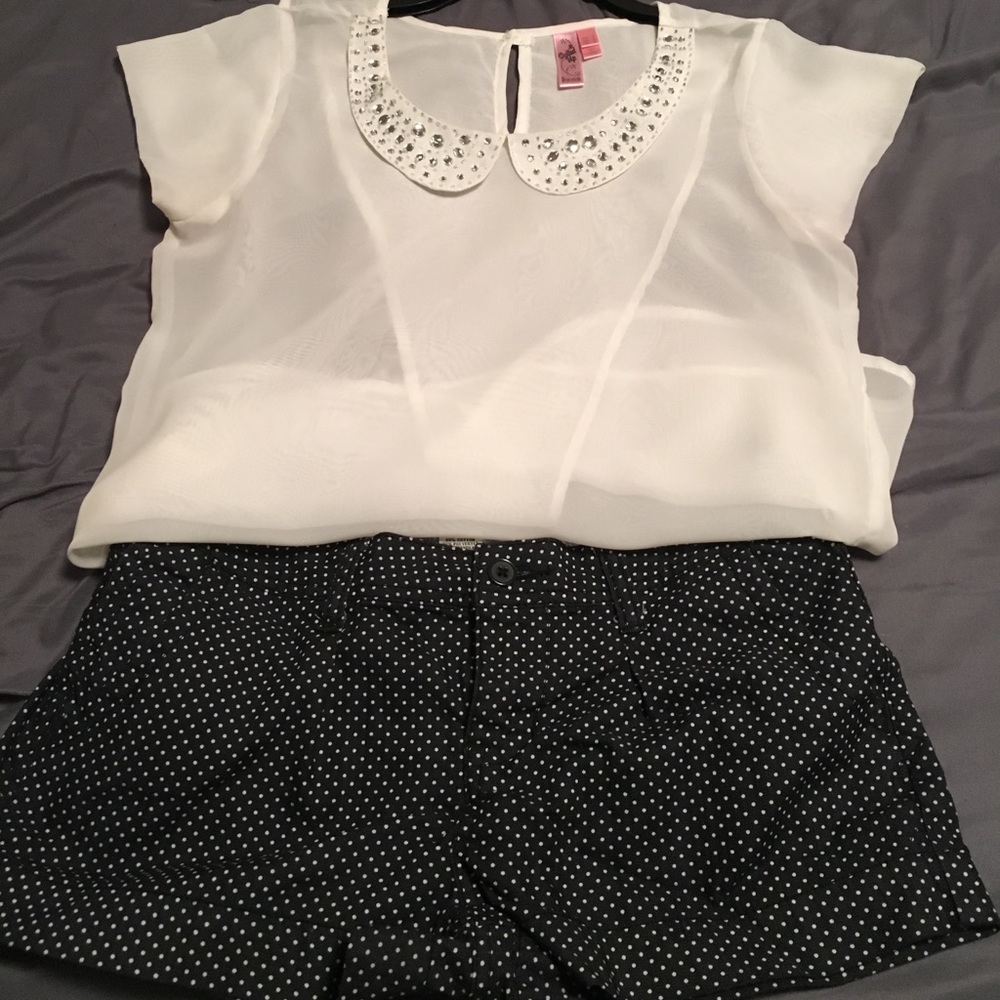 Black polkadot shorts! Worn once. Size 7
