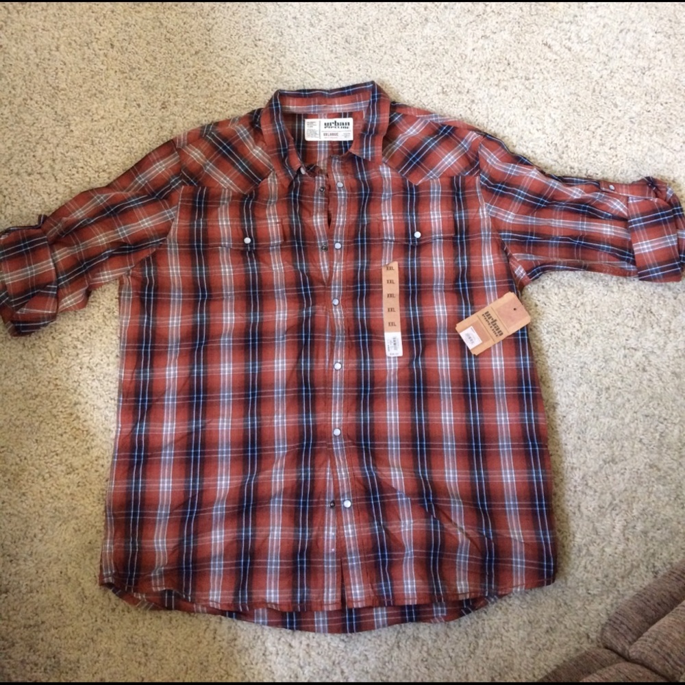 NWT Urban Pipeline Button Down Striped Shirt
