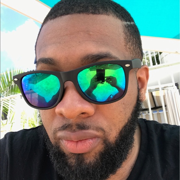 Meet your Posher, Razhon - Picture 1 of 1