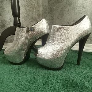 (((Lowered  price))) Sam Edelman peep toe heels