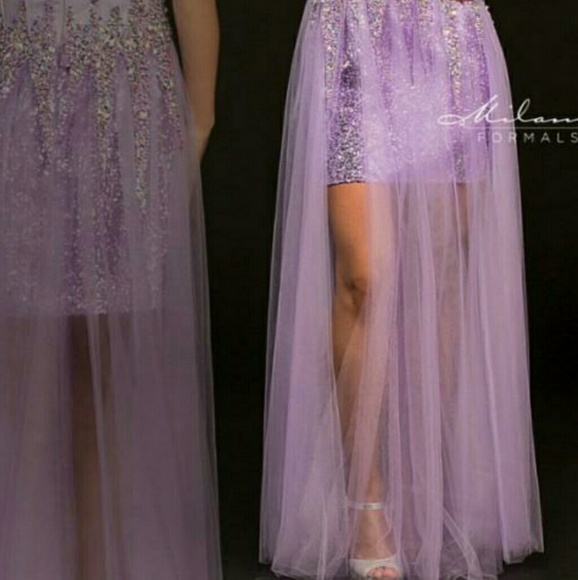 Prom dresses - Picture 3 of 3