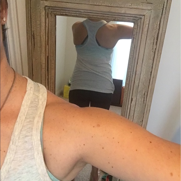 Nike tank - Picture 3 of 3