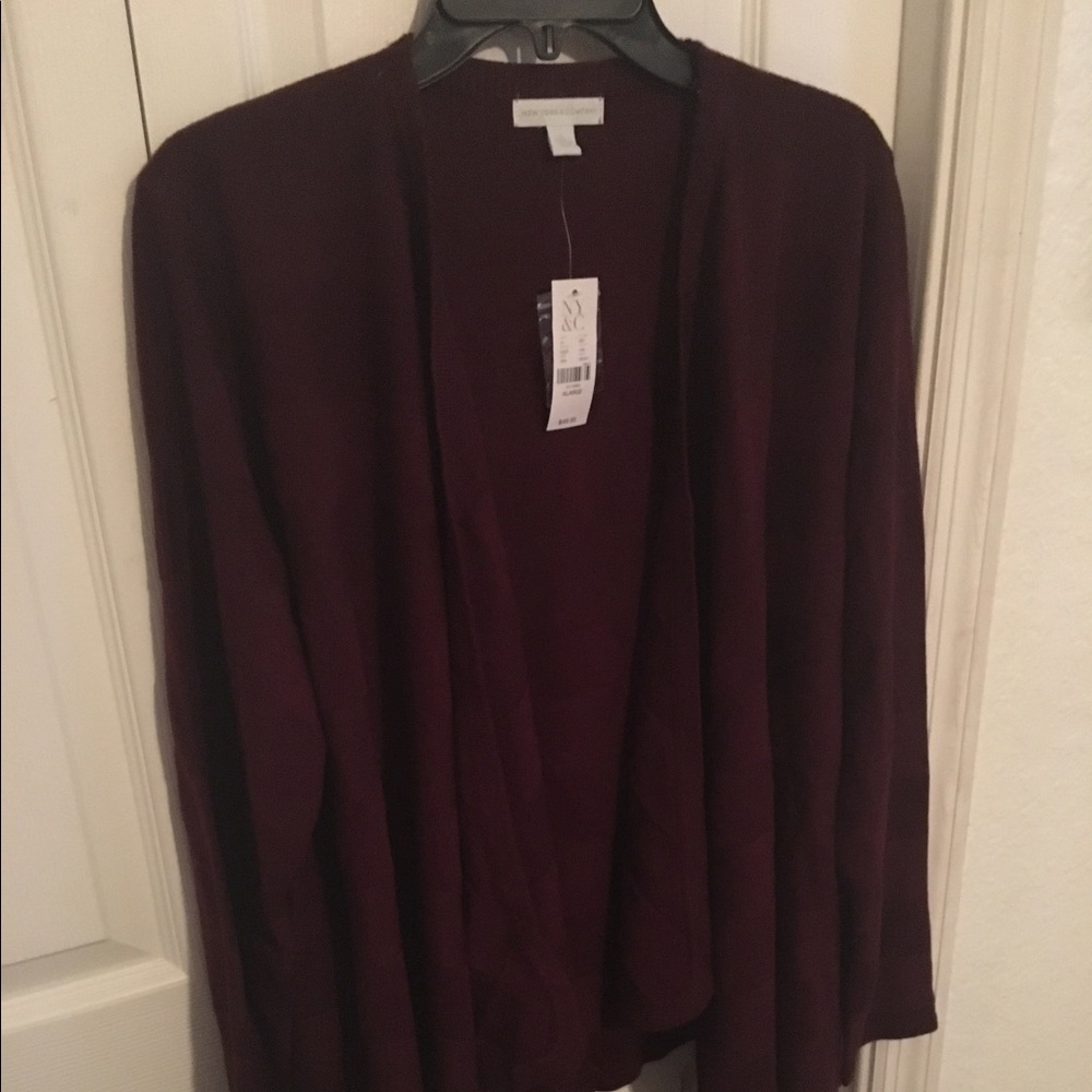 Flyaway cardigan maroon