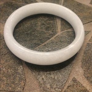 Rral white jade bracelet