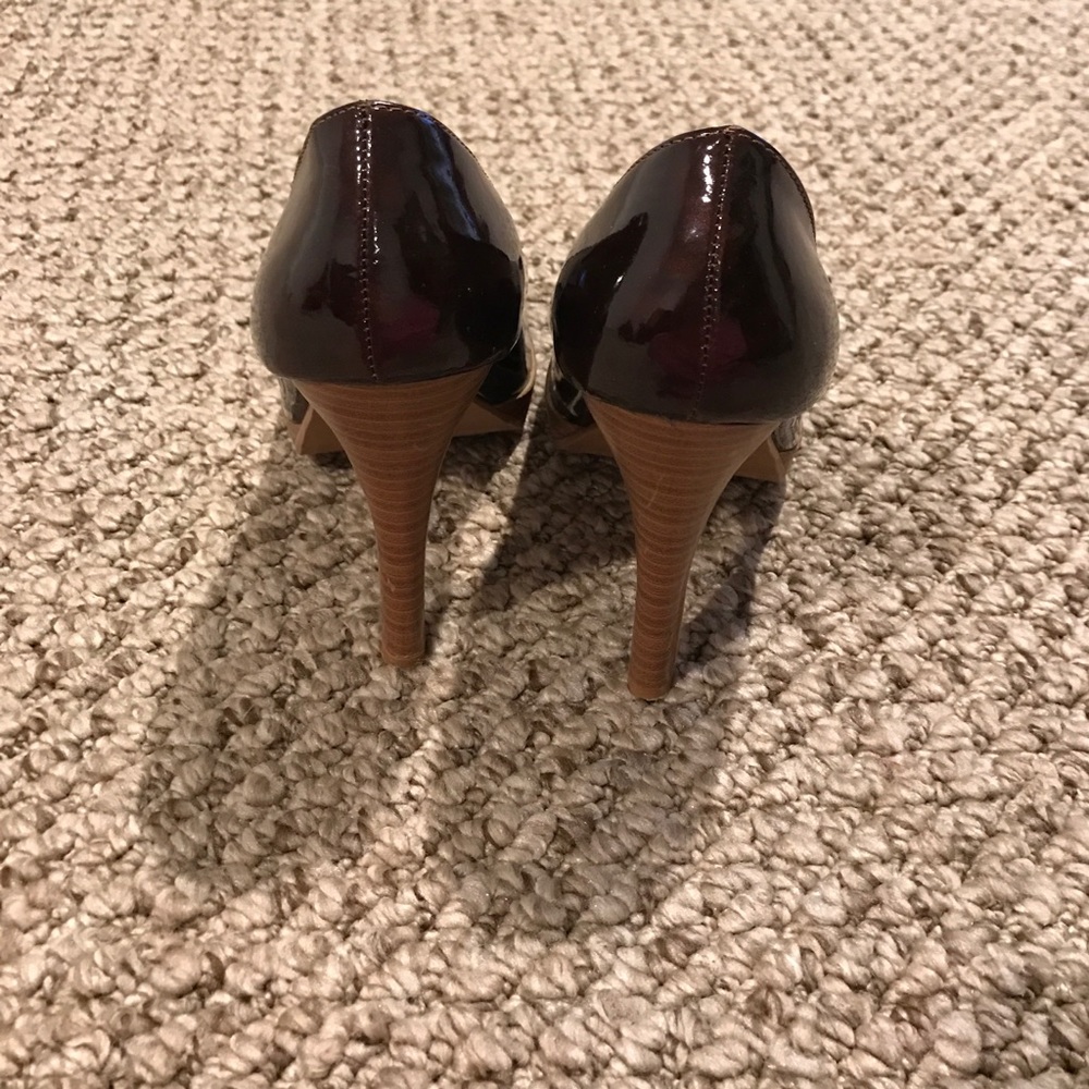 Tortoise shell colored heels - Picture 3 of 4
