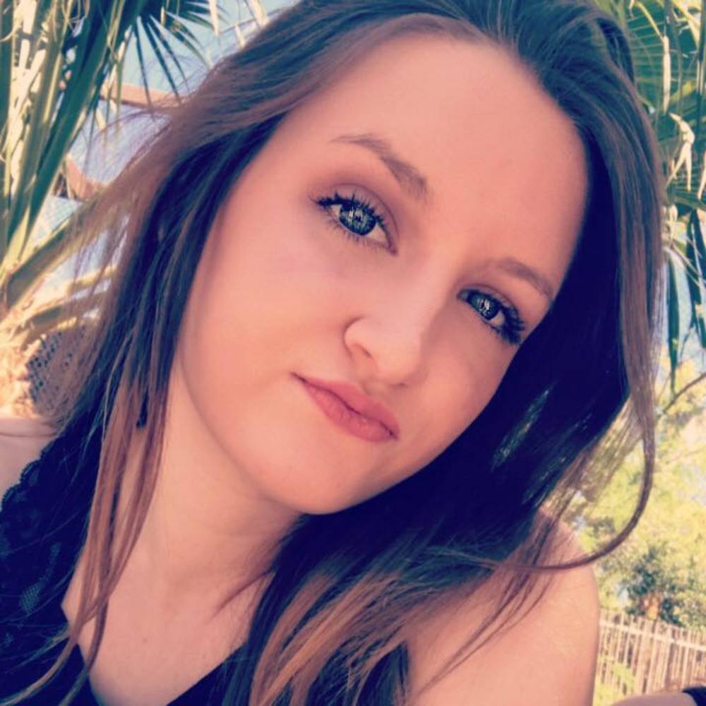 Meet your Posher, Camryn