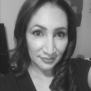 Meet your Posher, Veronica