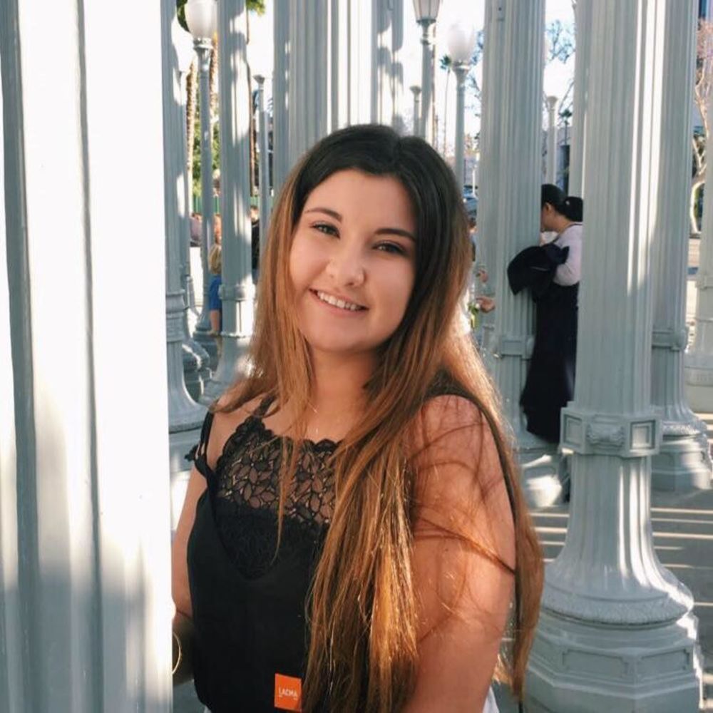 Meet your Posher, Kira