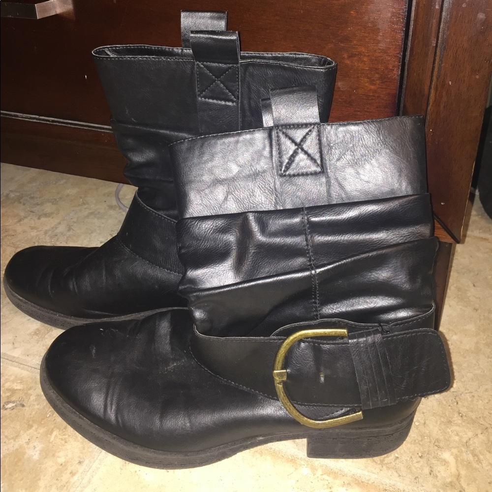 Black boots