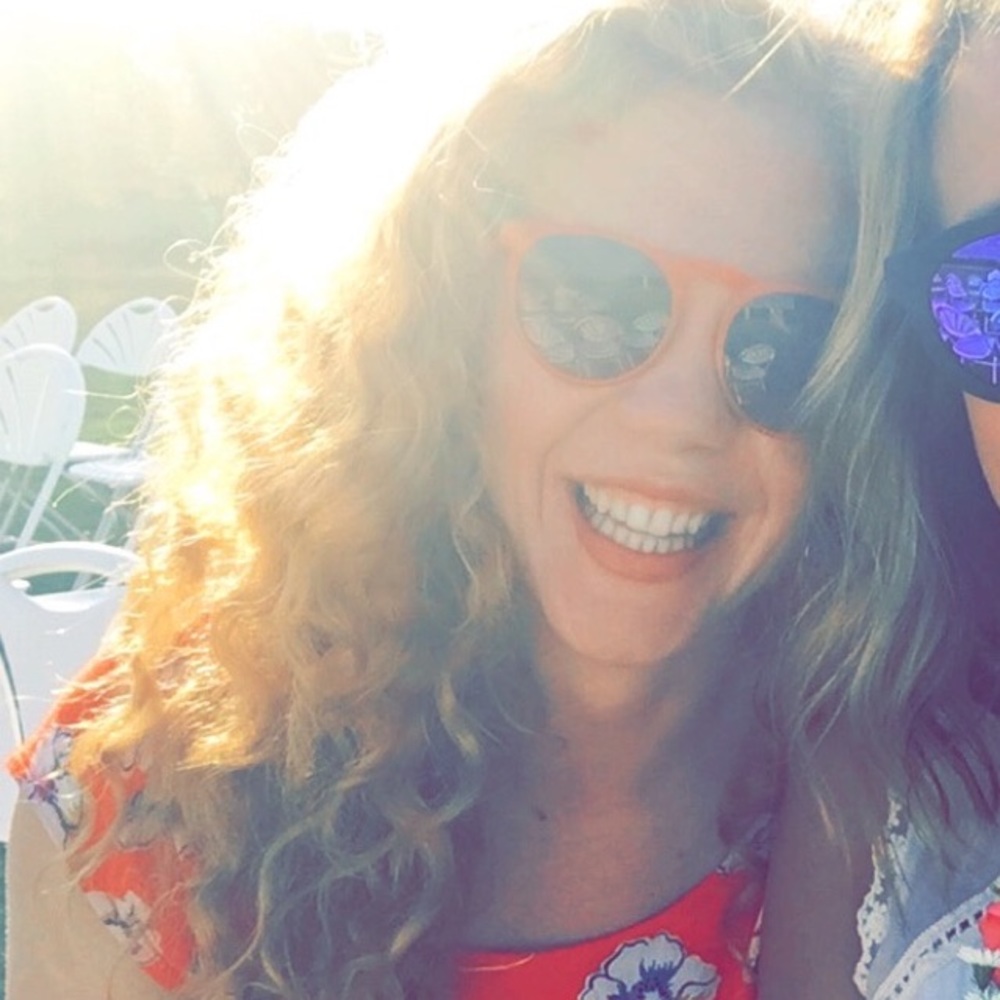 Meet your Posher, Mackenzie