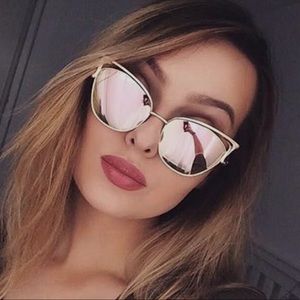 Gold Cat Eye Sunnies Gold Cat Eye Sunnies