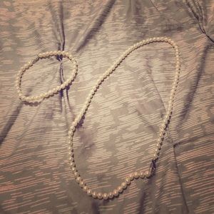 Pearl Neclace