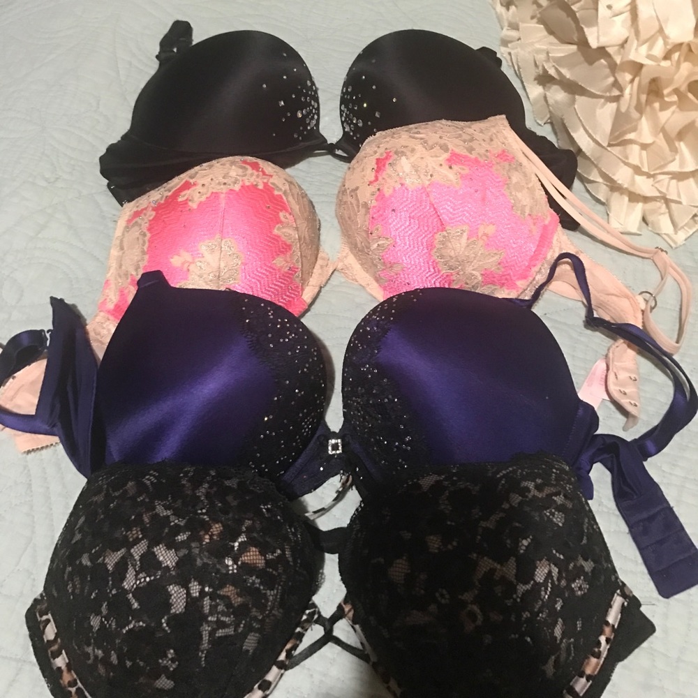 34d Victoria secret bras!