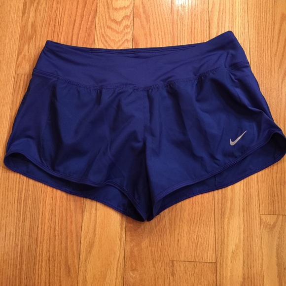 Nike Pants - 🌸Navy blue Nike shorts