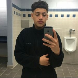 Meet your Posher, Rene