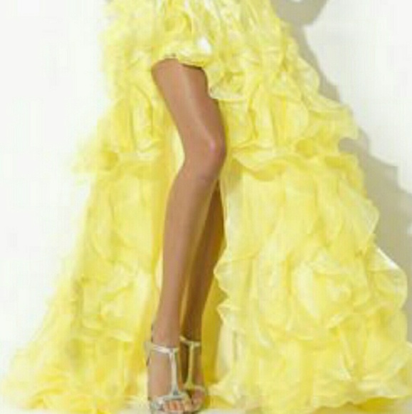 Prom dresses - Picture 2 of 2