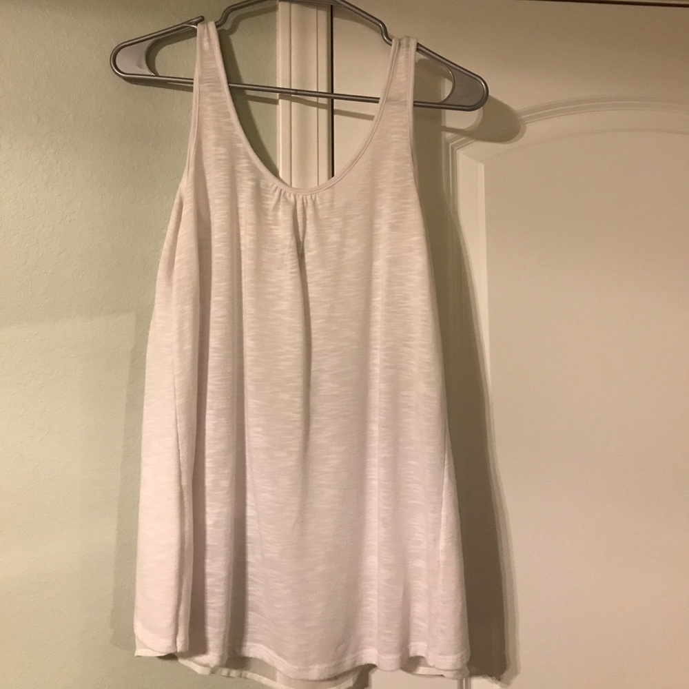 Ladies sleeveless blouse