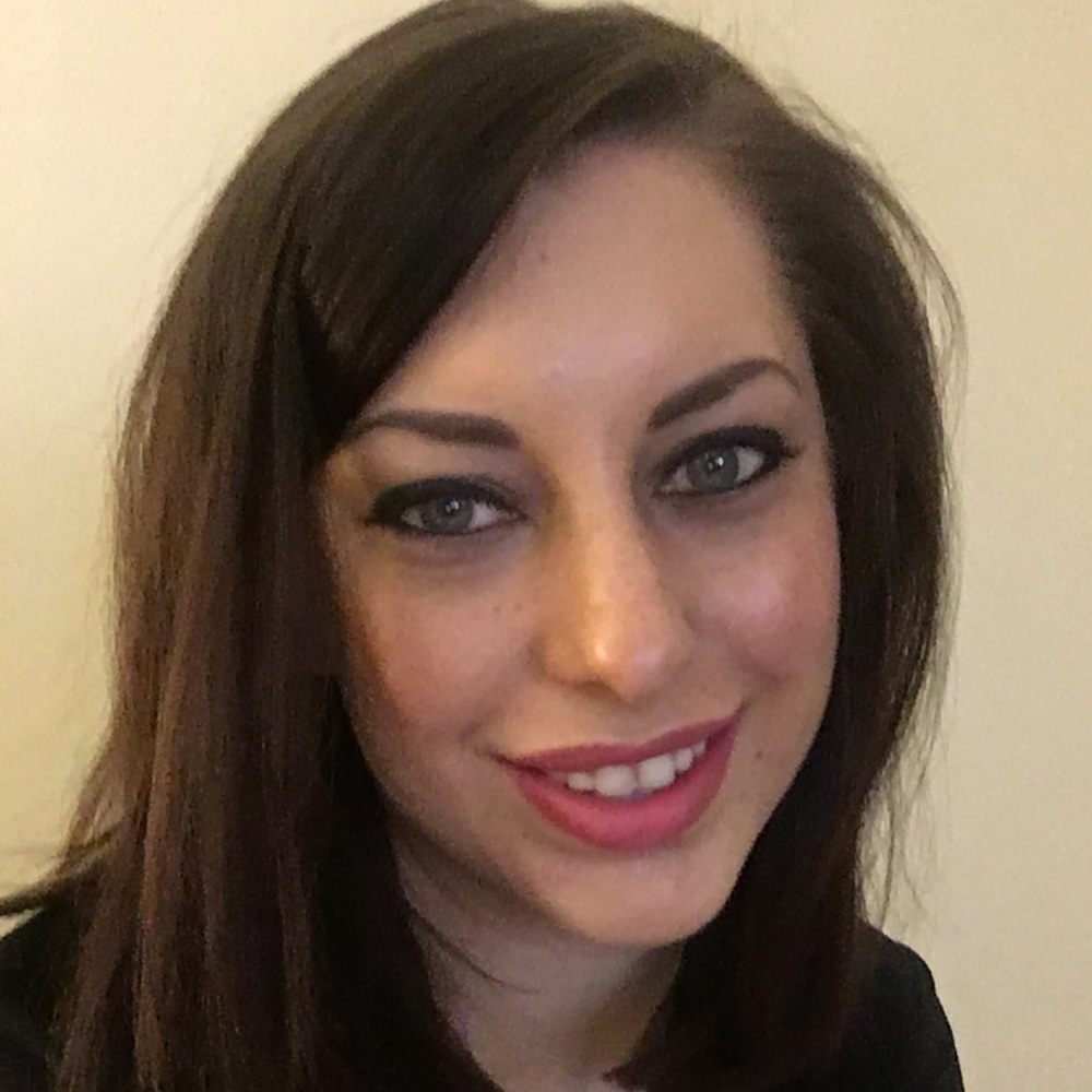 Meet your Posher, Elyse