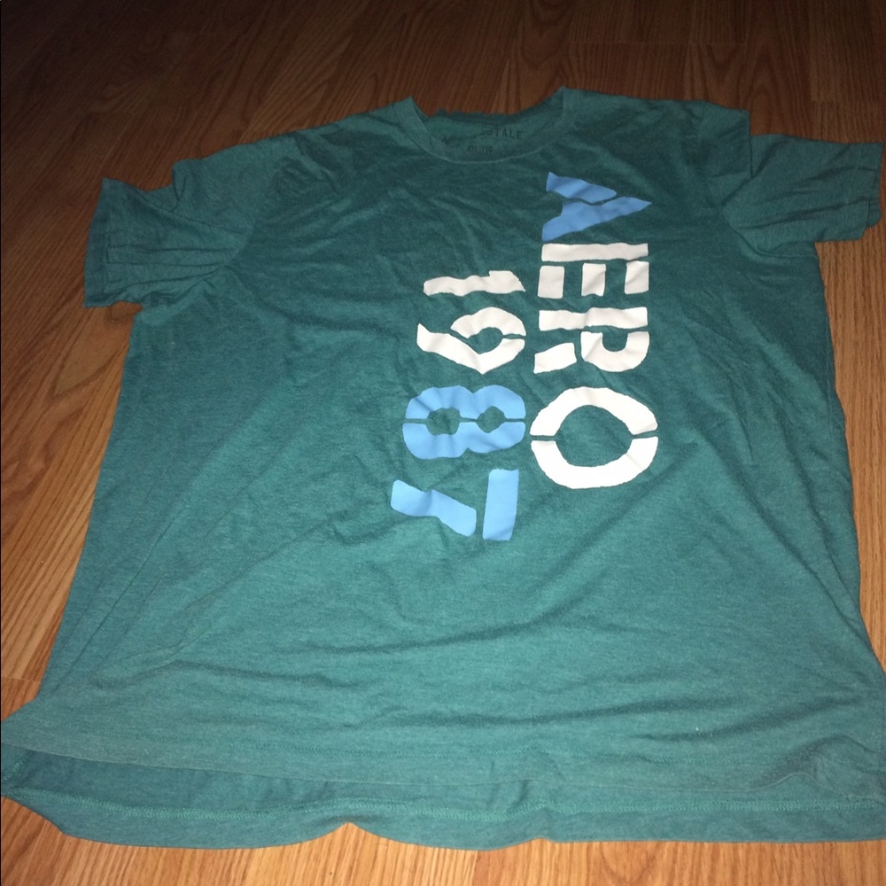 Men's Aeropostale tee shirt