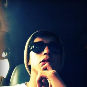 Meet your Posher, Justin