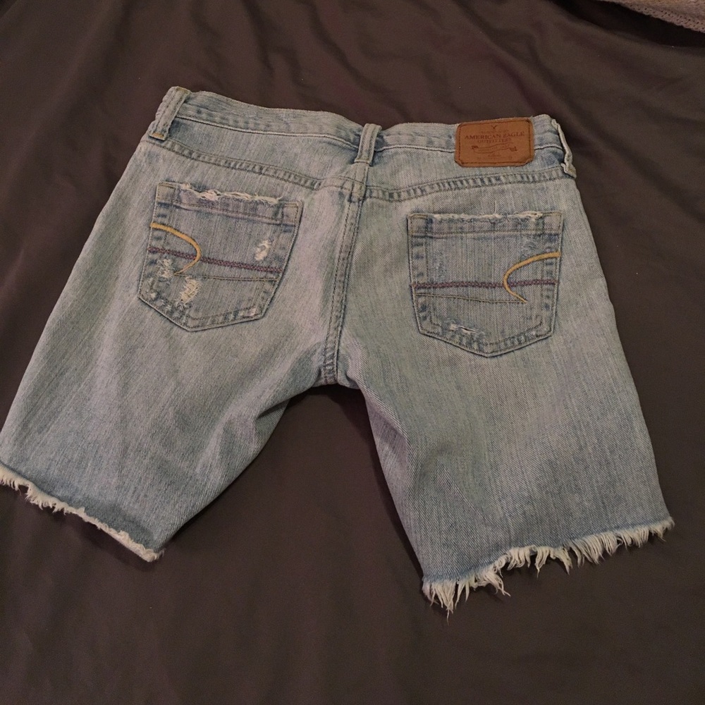 American Eagle Distressed Shorts Size 2