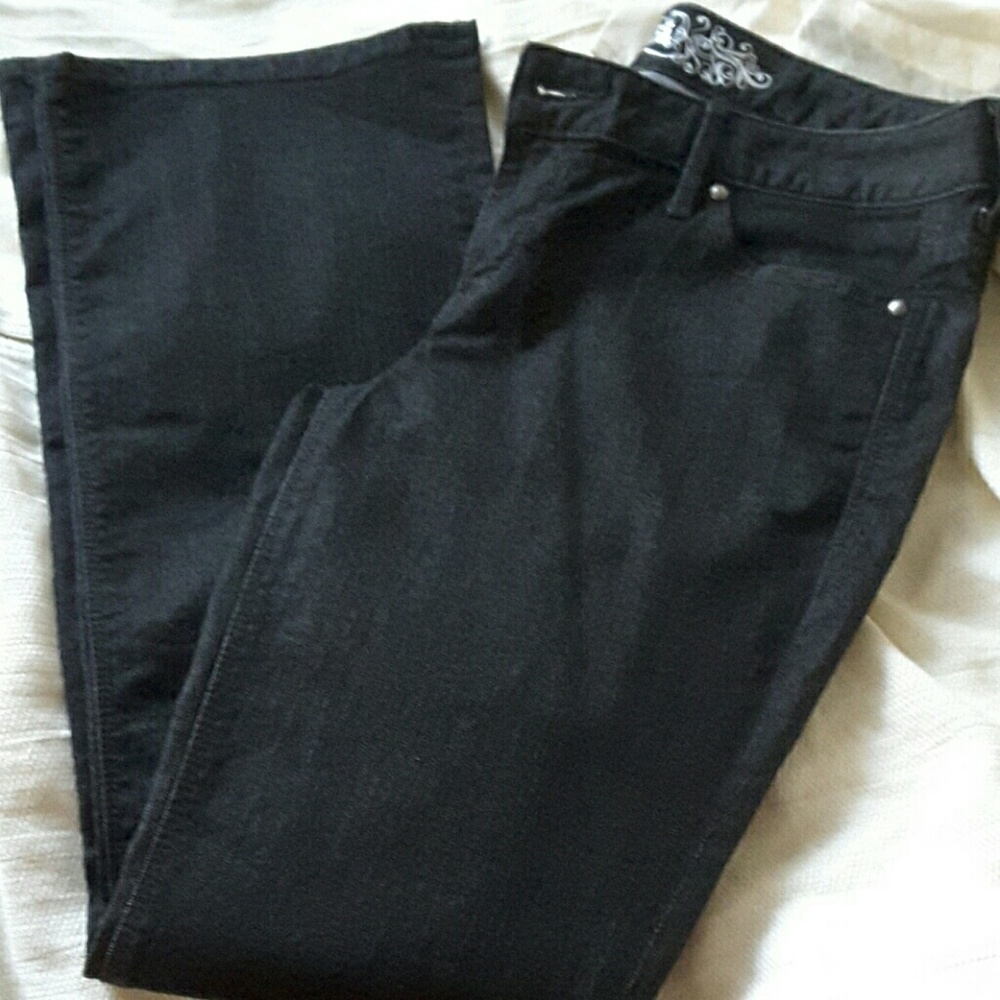 Dark wash jeans, never worn