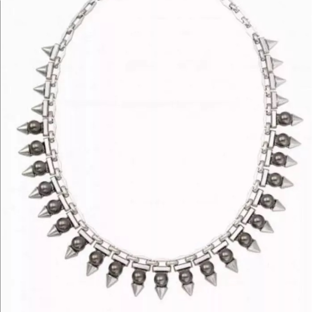 Stella & Dot Lynx Pearl Necklace. Like new!