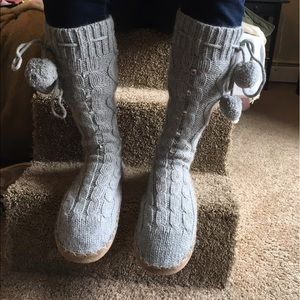 Victoria's Secret pink booties