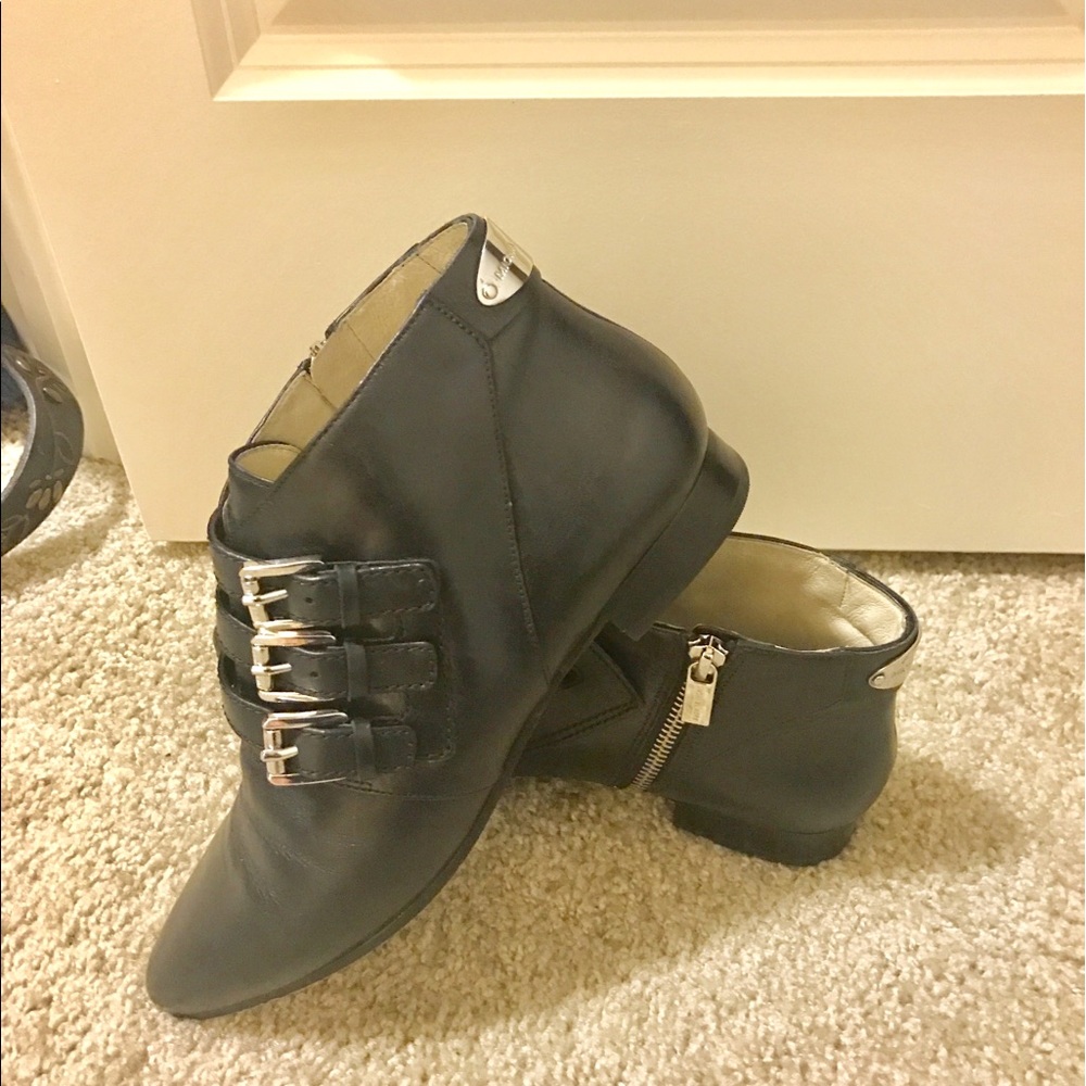 Michael Kors  bootie