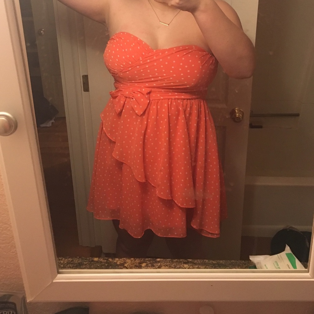 Strapless dress