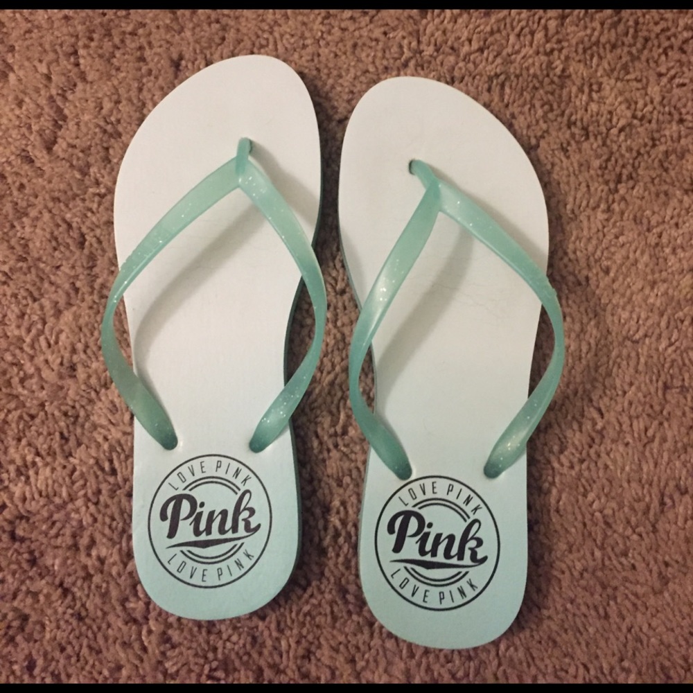 VS Pink flip flops