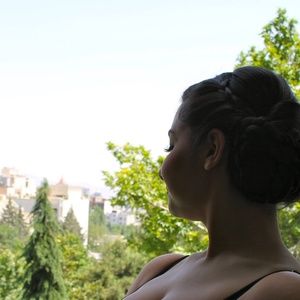 Meet your Posher, Yasi