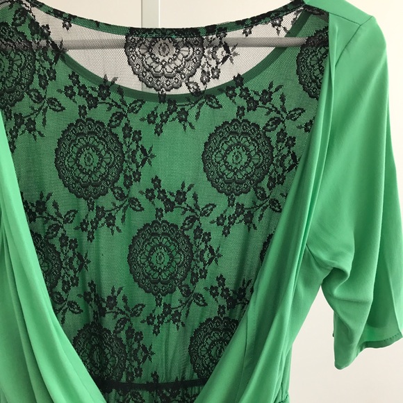 Jella Couture Dresses & Skirts - Green back lace dress with drape