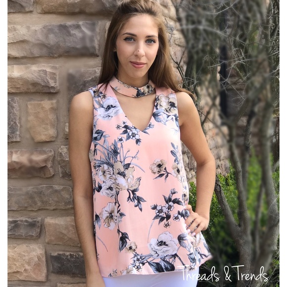 LAST ONE SALE! 🌸Floral Choker Blouse - Picture 2 of 5