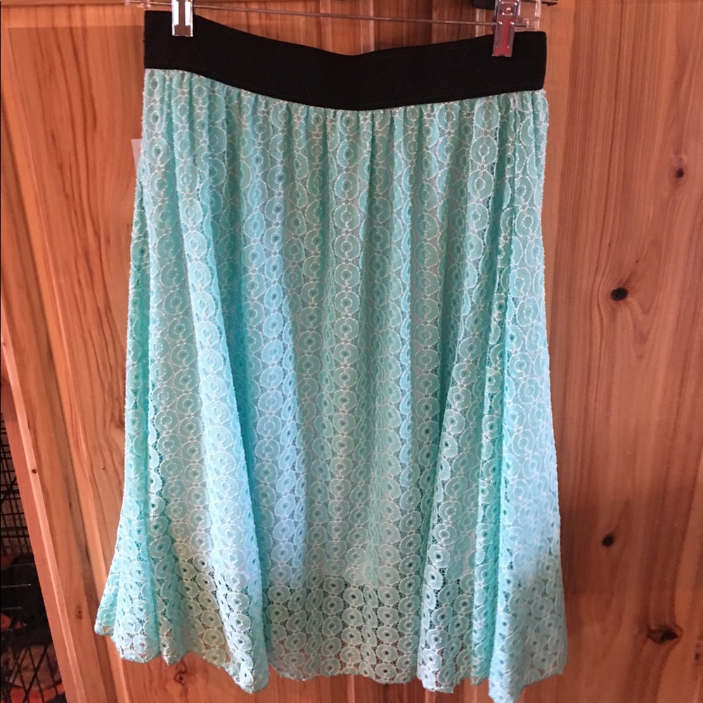 NWT lularoe Lola