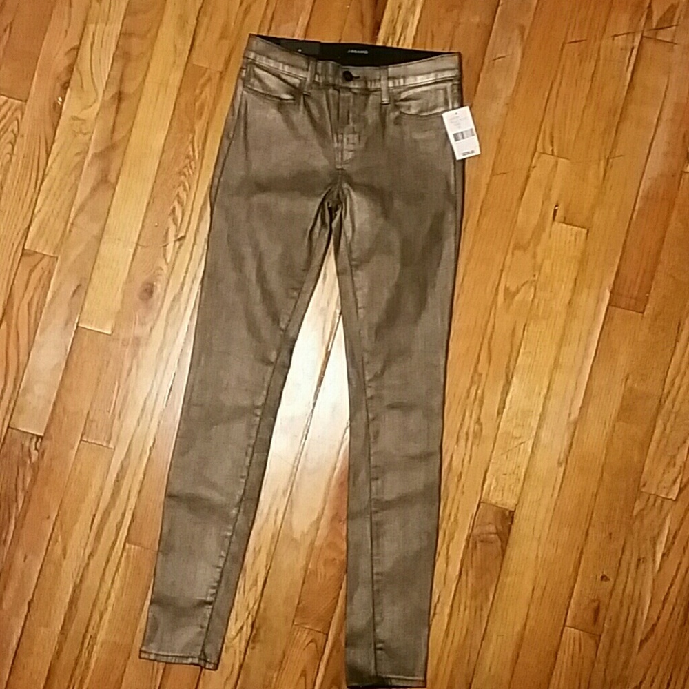 J Brand size 28 Super Skinny Mid Rise NWT