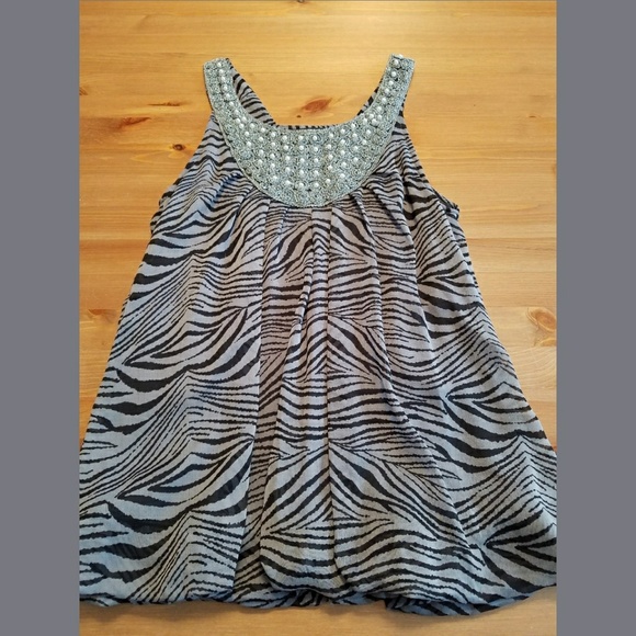 Forever 21 Tops - BNWOT Bubble Hem Zebra Print Tunic SZ S