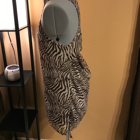 Zebra print top - Picture 3 of 4