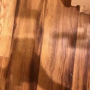 NOT FOR SALE KENDRA SCOTT SILVER NECKLACE