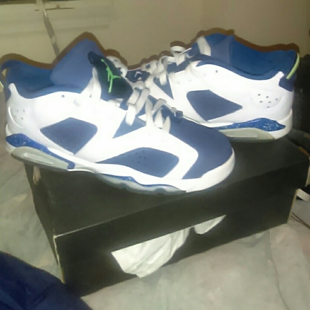 Air Jordan 6 low