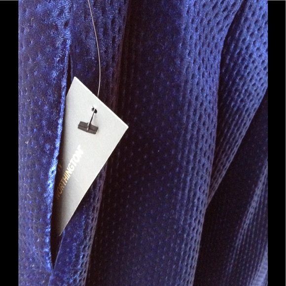 NWT Blue Velvety Skirt - Picture 3 of 3