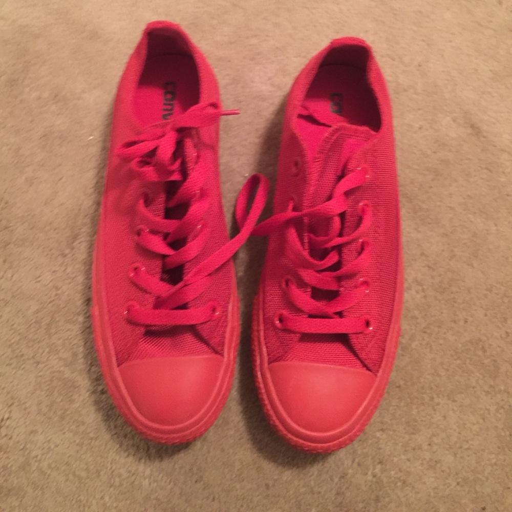 Red Converse-never worn