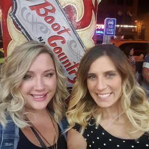 Meet your Posher, Lindsay