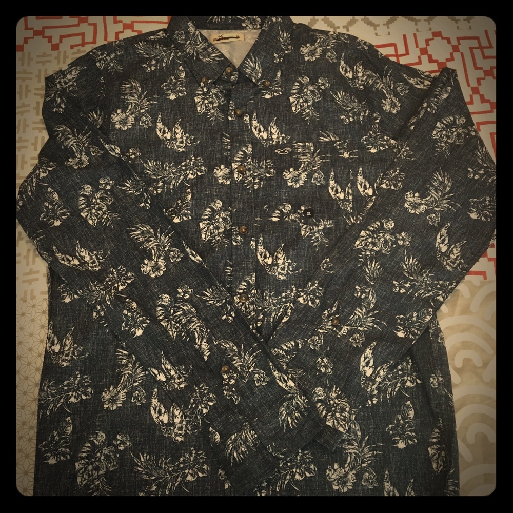 Hollister Button Down Shirt