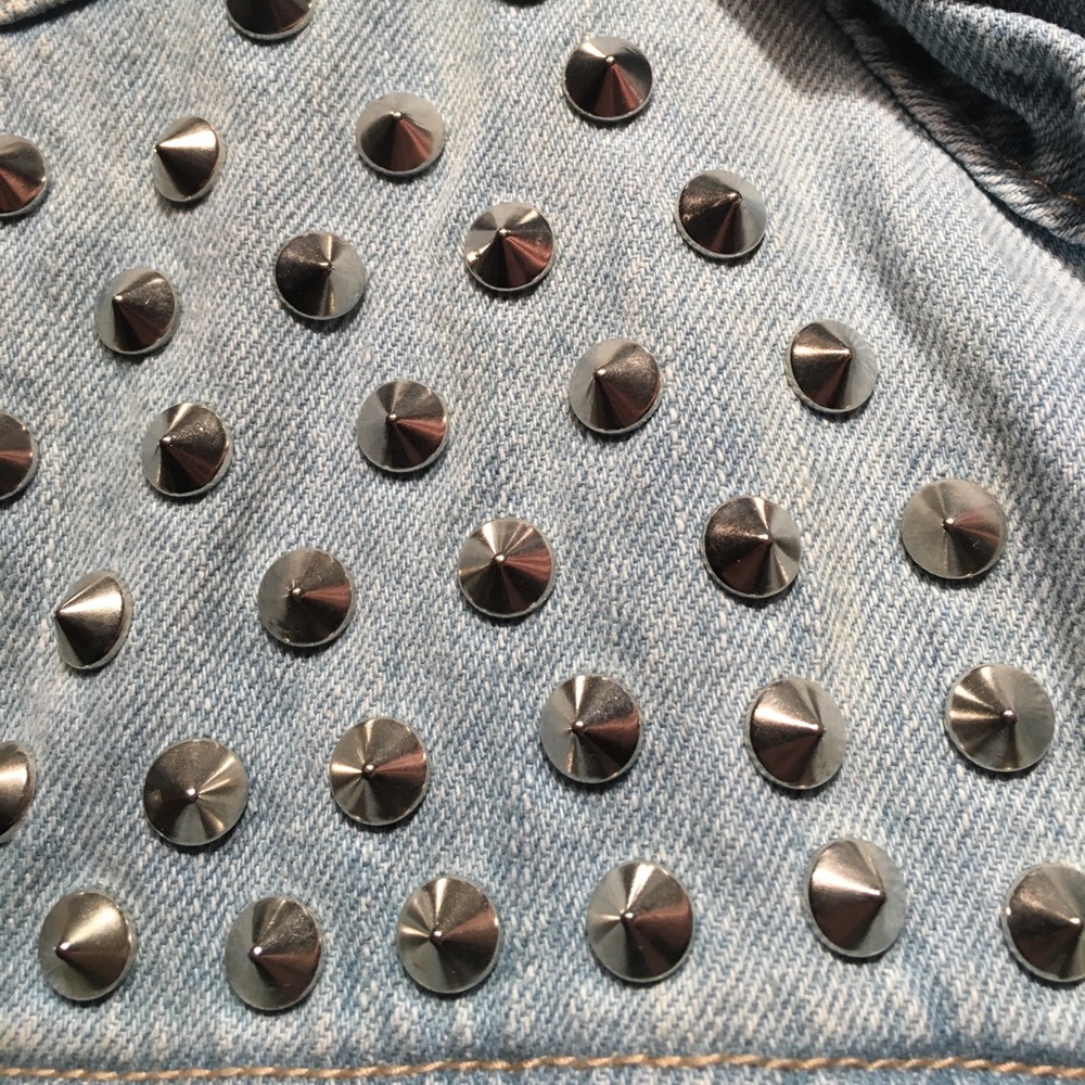Studded Jean jacket - Picture 3 of 4
