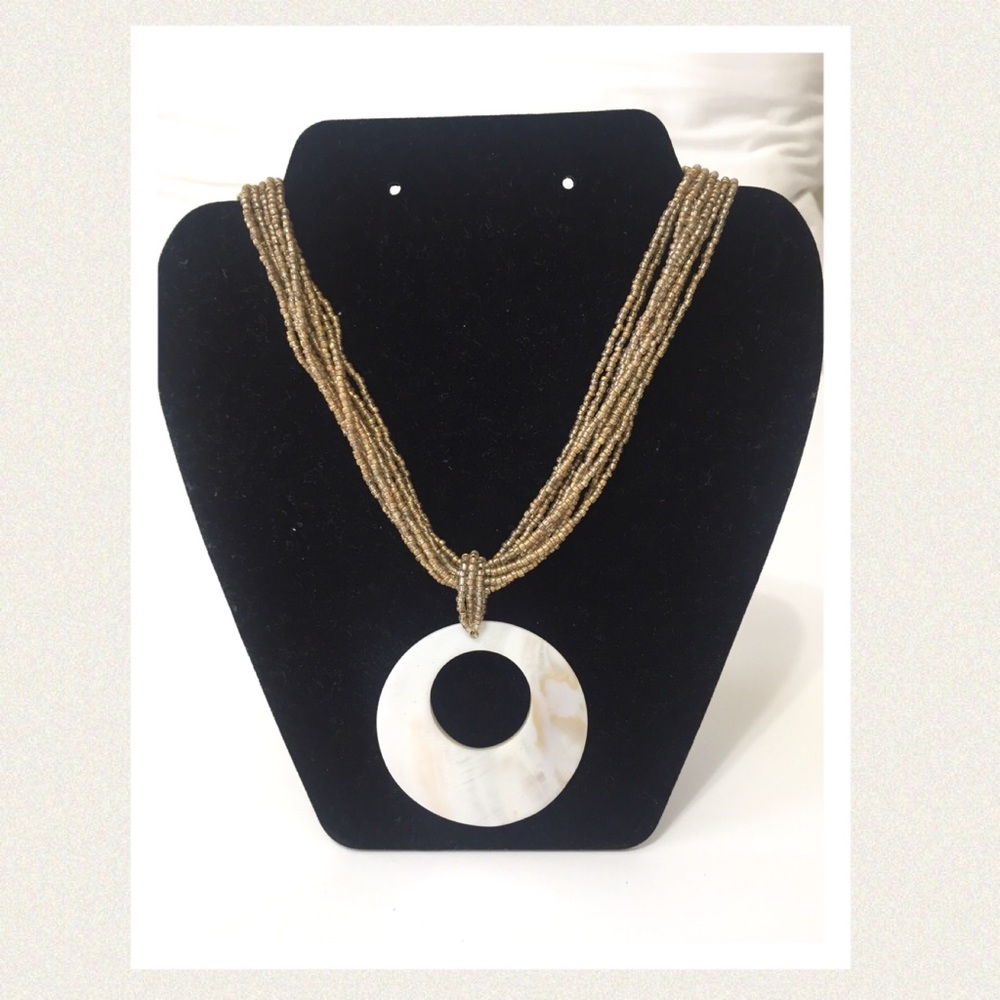 Boho beaded shell necklace