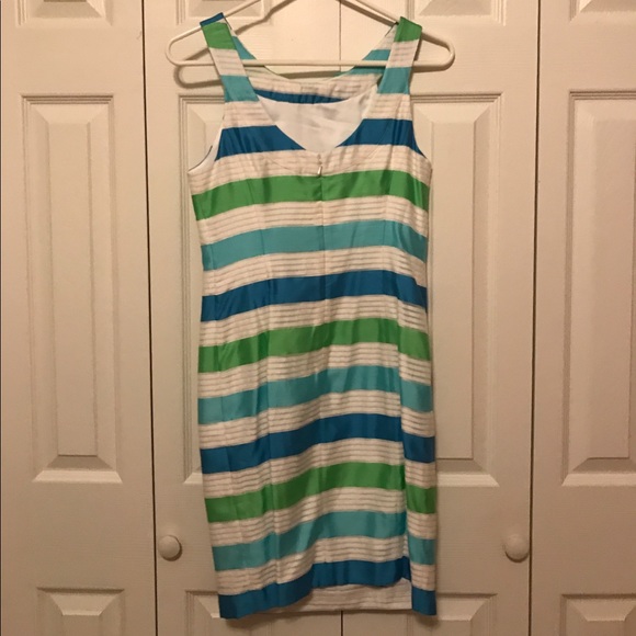 Lilly Pulitzer Henley Dress Size 2 - Picture 2 of 5