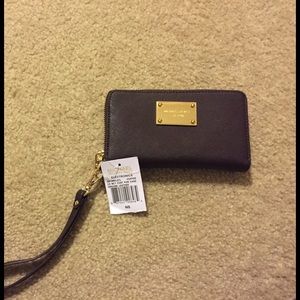 Brand new Michael Kors wallet !