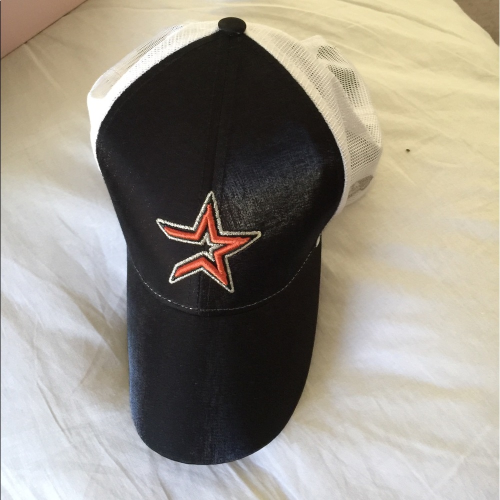NEW WOMAN HOUSTON ASTROS CAP